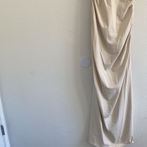 Susana Monaco Blanched Almond Ruched Gathered Long Maxi Dress - Picture 9 of 10